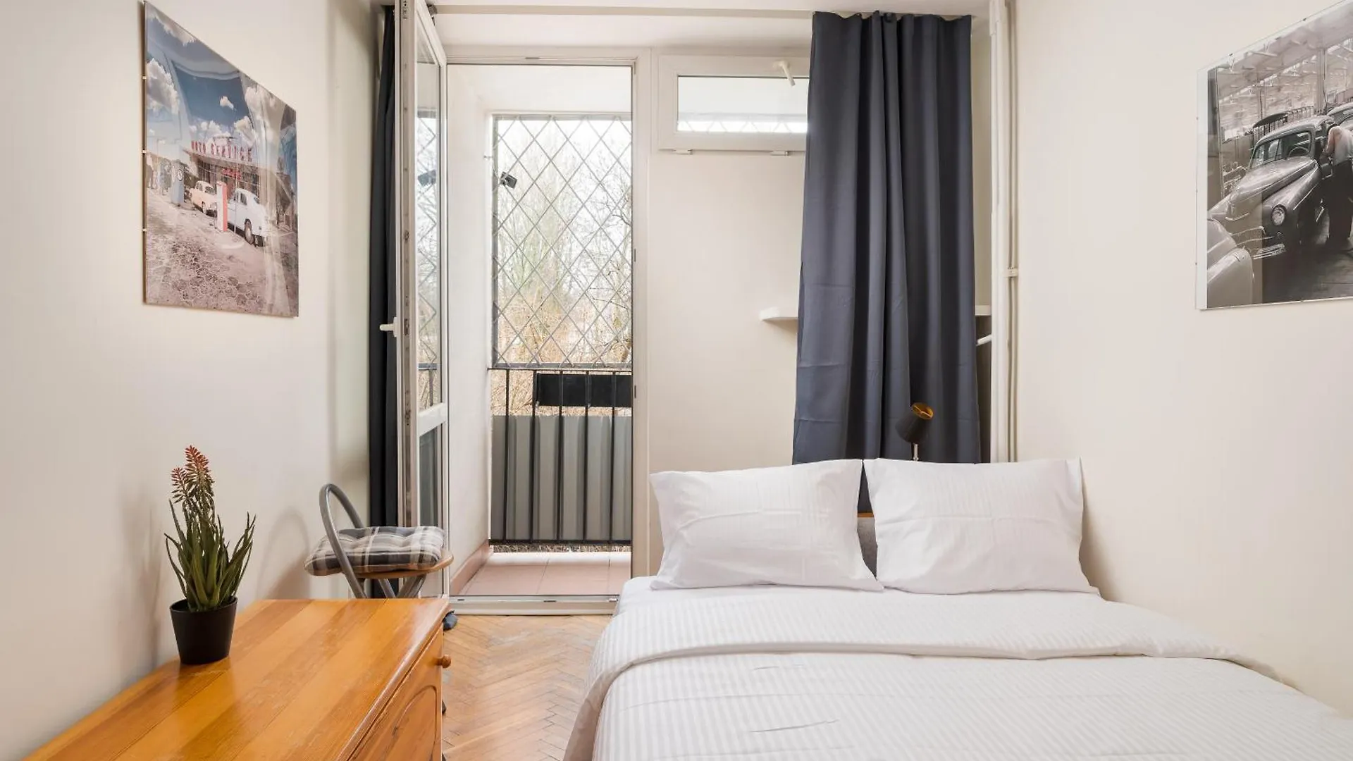 Saska Kepa Charming Apartment Warsaw Poland