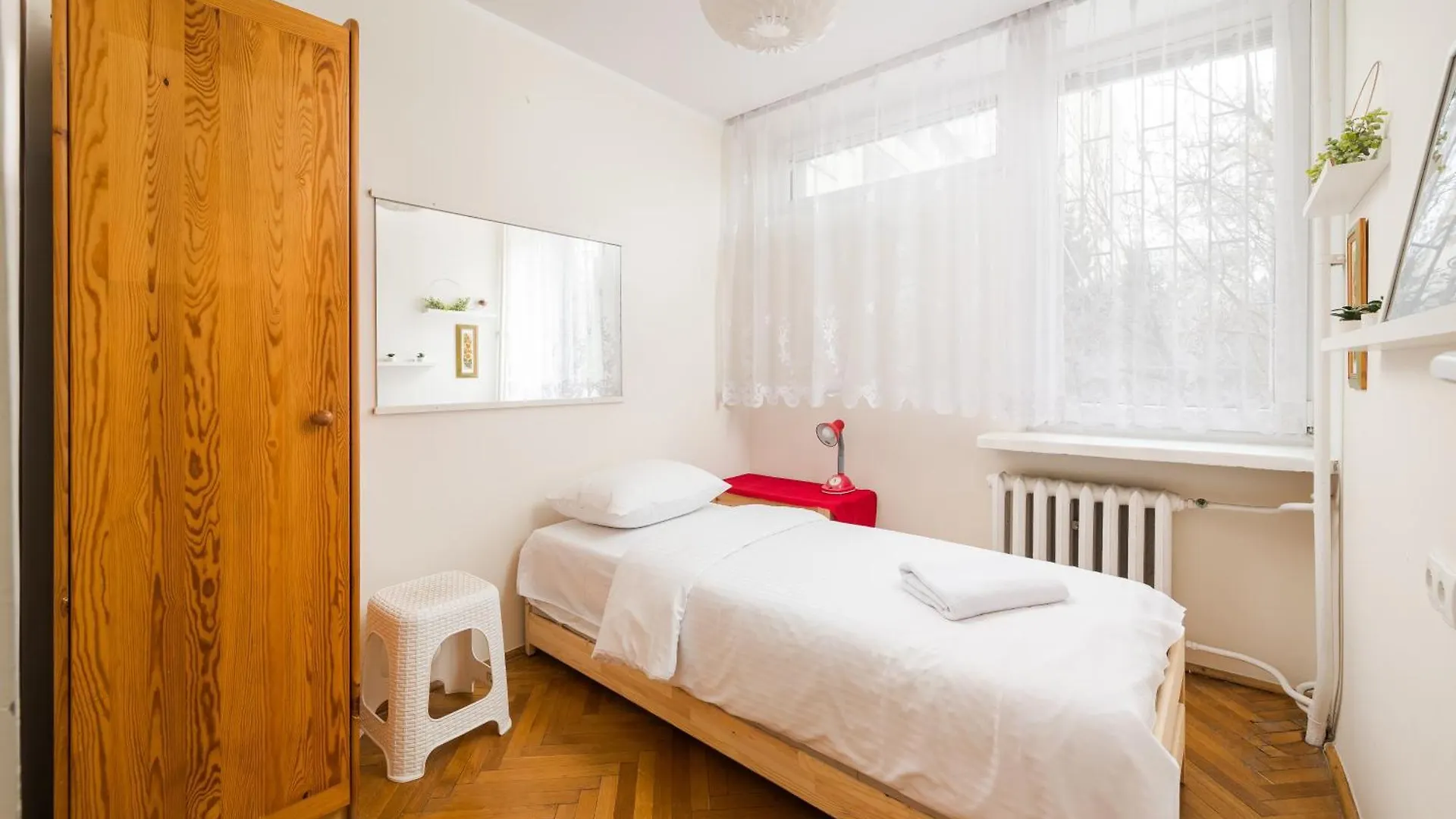 Saska Kepa Charming Apartment Warsaw 0*,