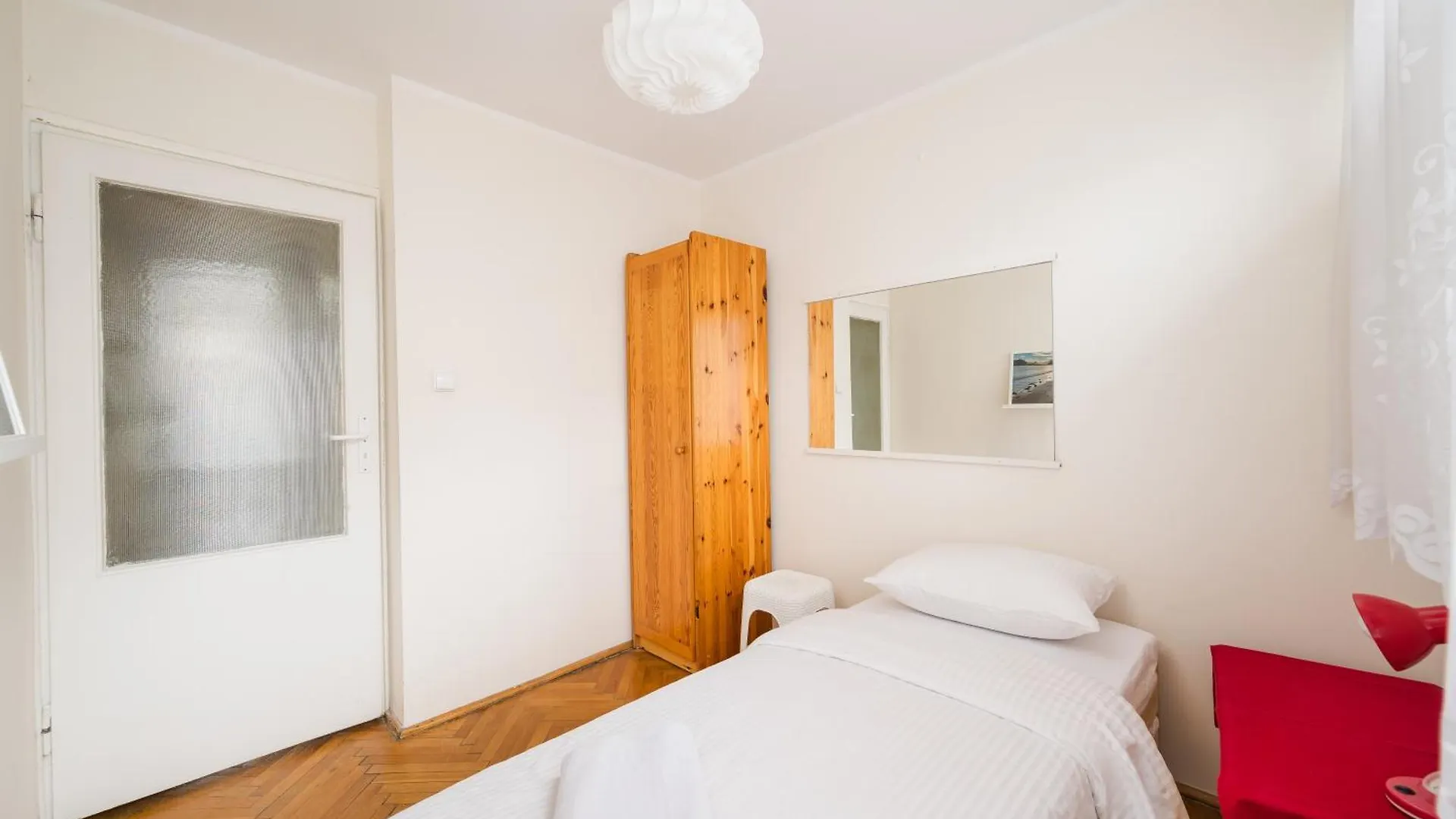 Saska Kepa Charming Apartment Warsaw
