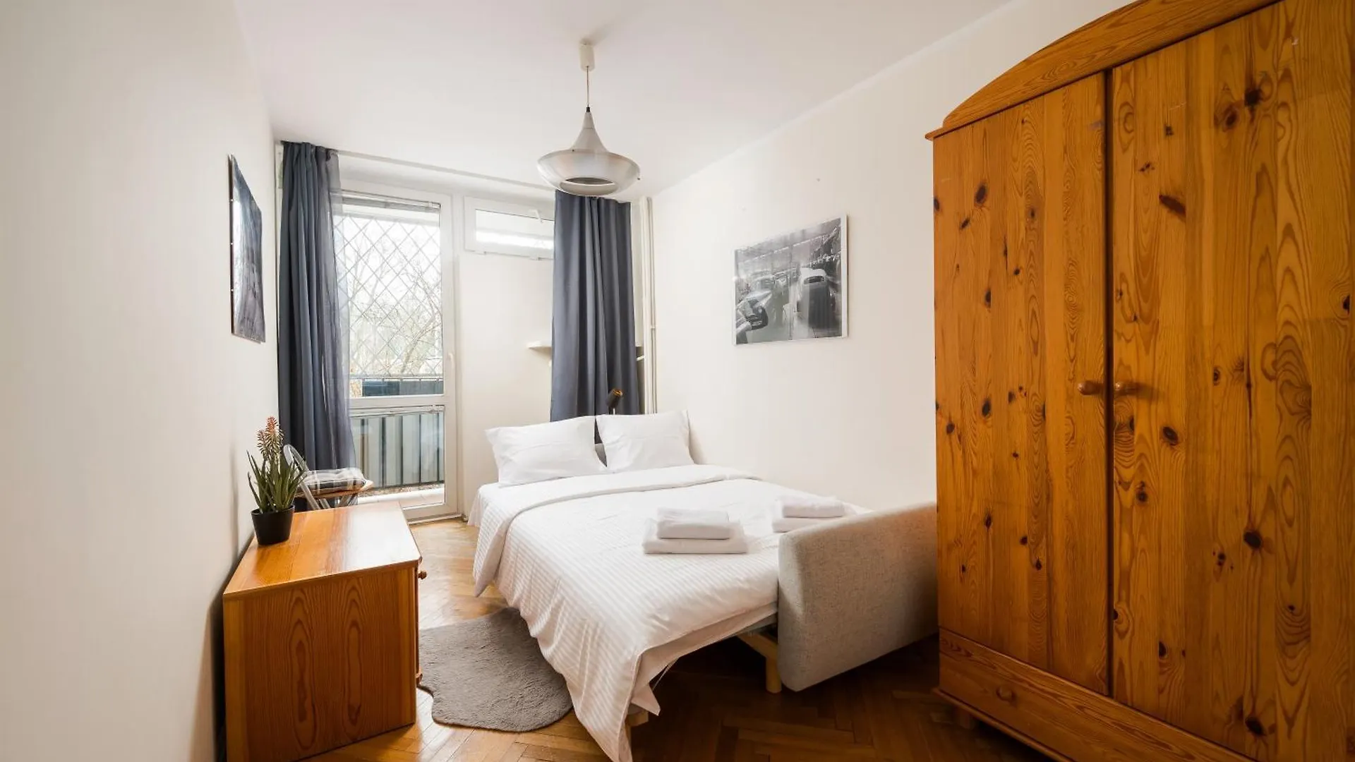 Saska Kepa Charming Apartment Warsaw